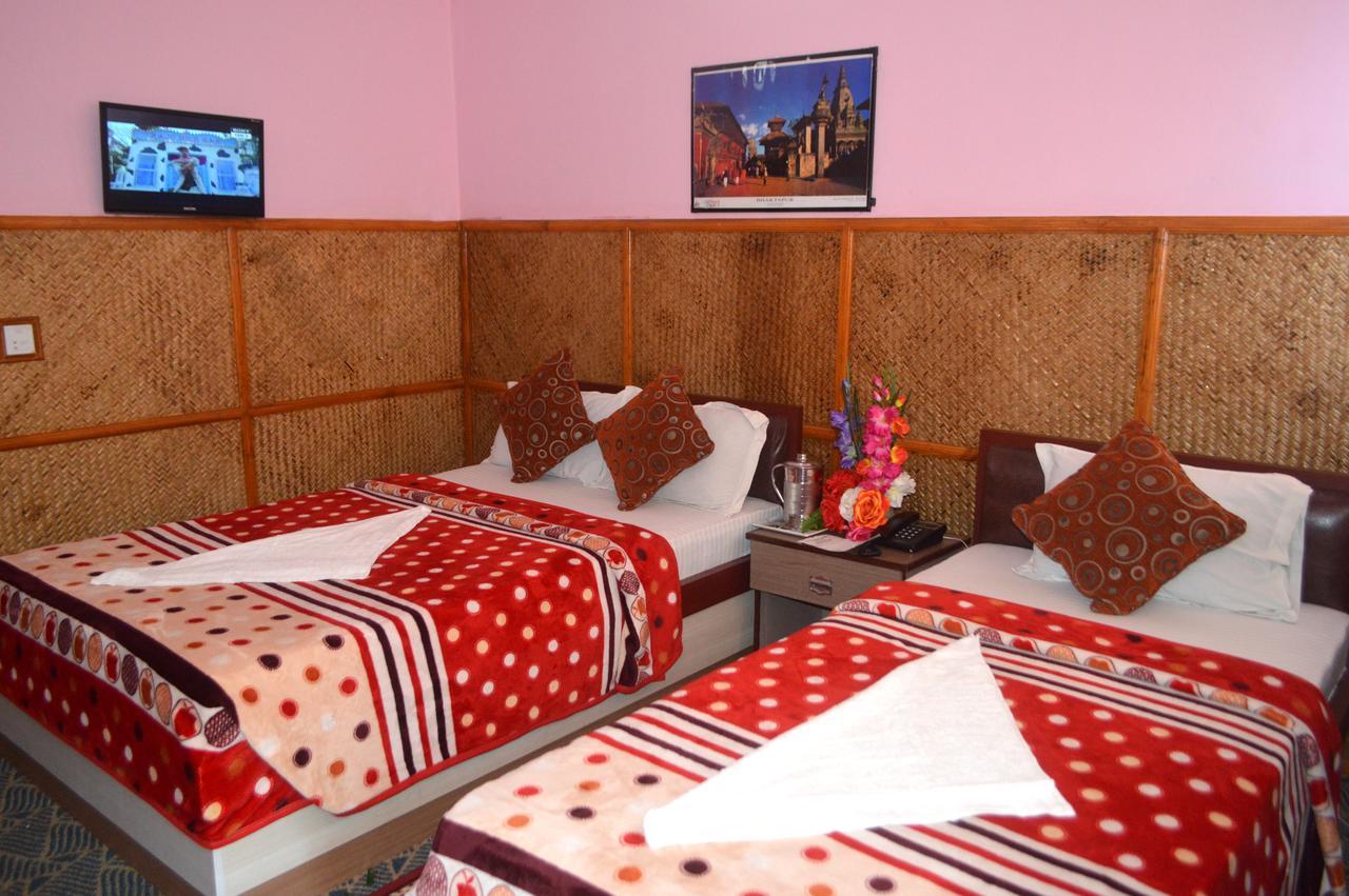 Pokhara Deep Sagar Hotel Luaran gambar